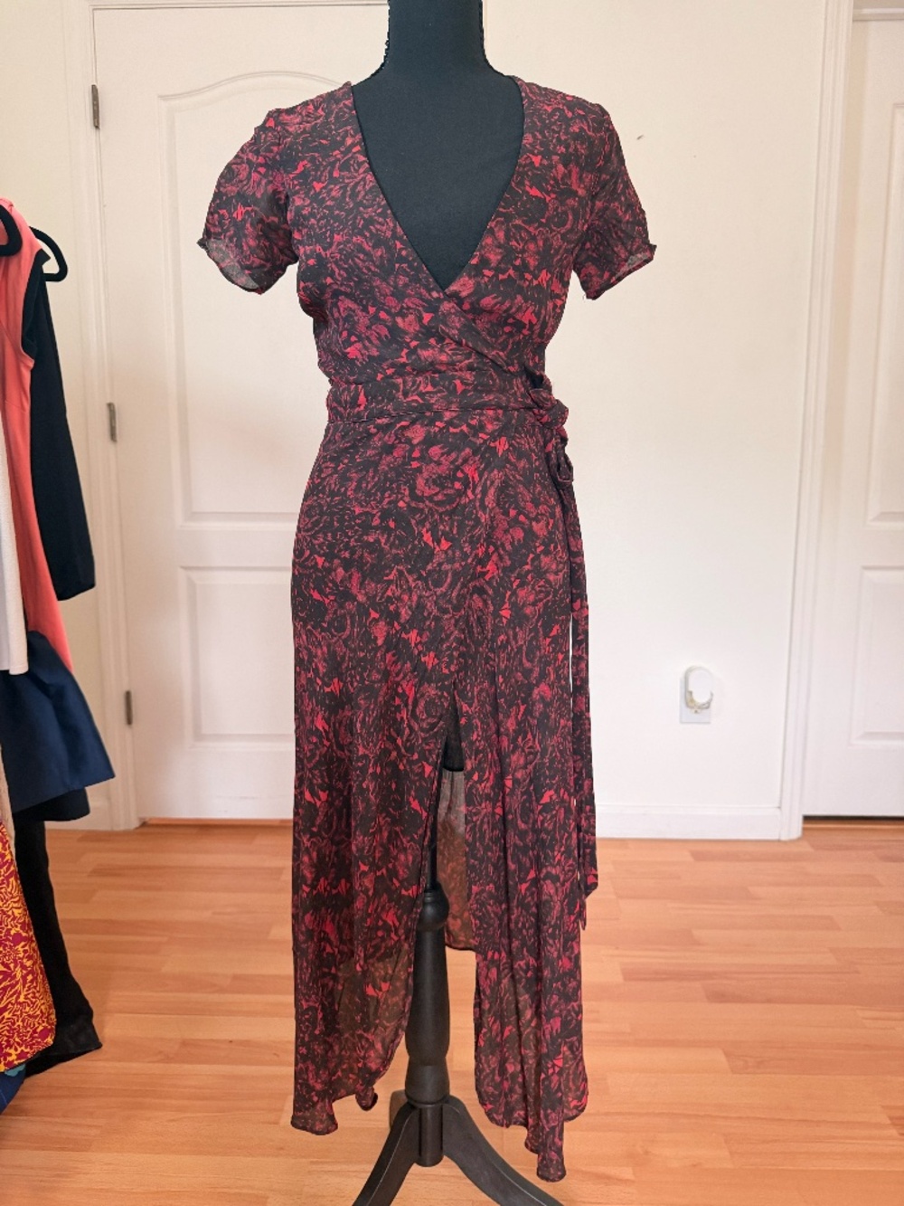 AllSaints Seeta Rosey Wrap Dress Berry Red Black Rose Print Midi Sz XS